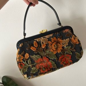 Vintage 60’s Floral Carpet Bag JR USA Tapestry Kisslock Purse Mid Century